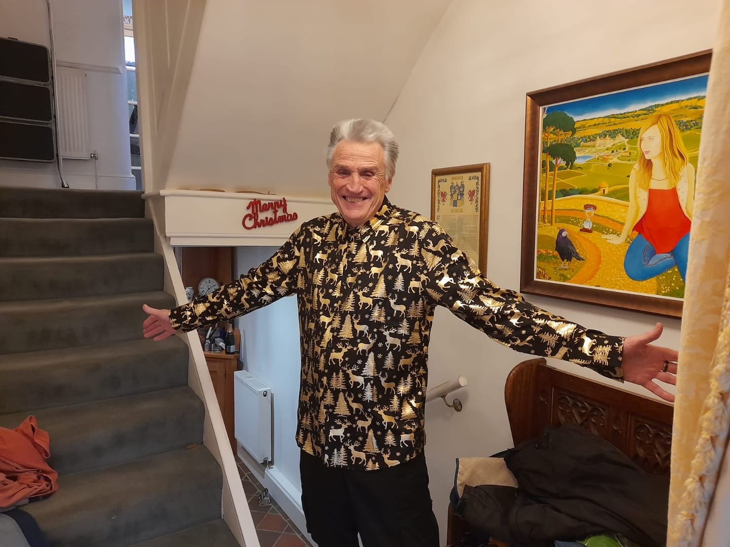 Customer photo review of Men's Golden Christmas Reindeer Festive Print Long Sleeve Shirt