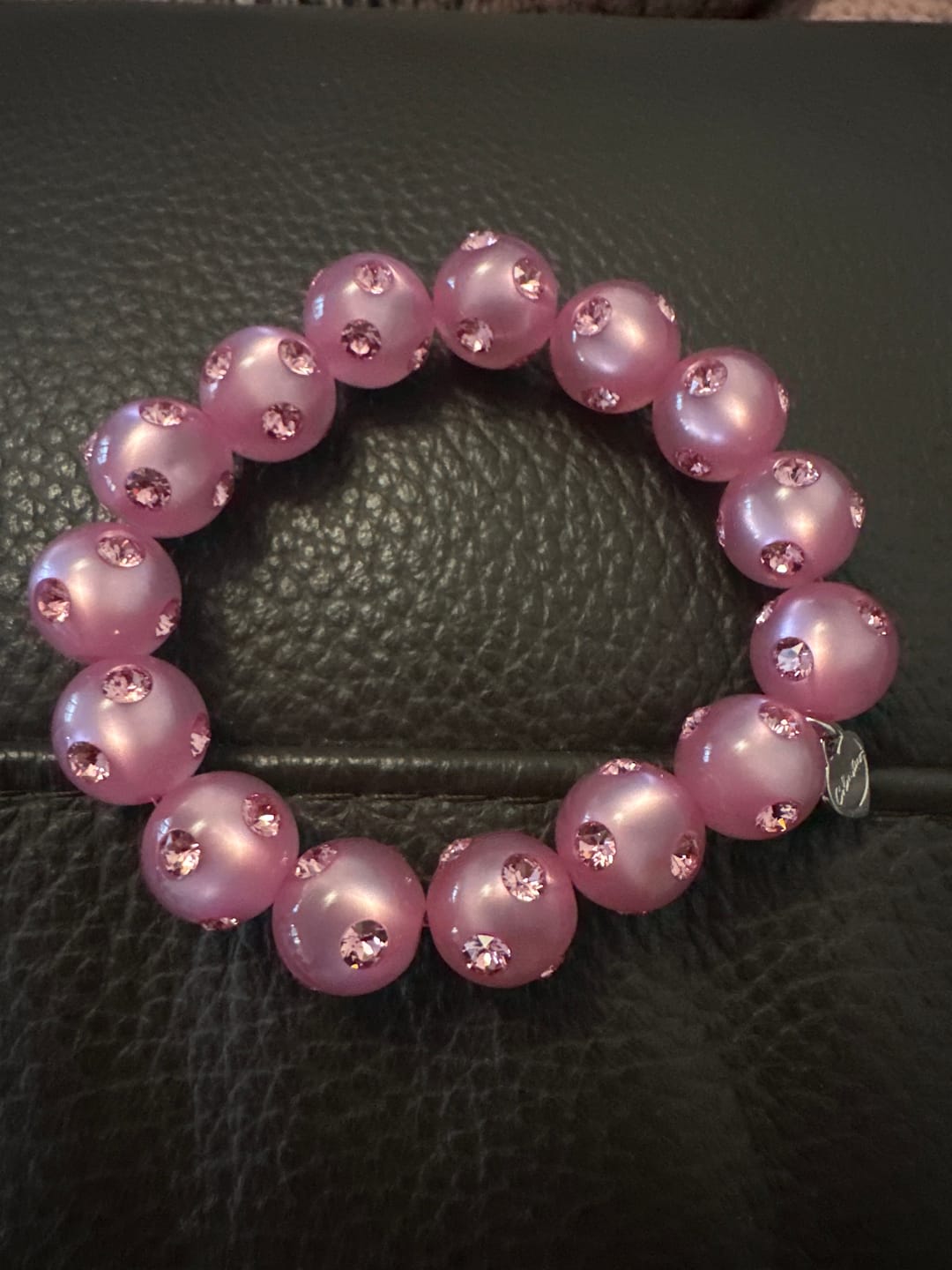 Customer photo review of Classico Perlenarmband Bari in glänzendem Pink