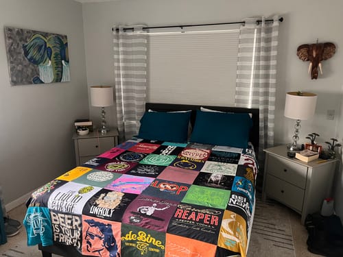 T-shirt quilt by Chloe from FL