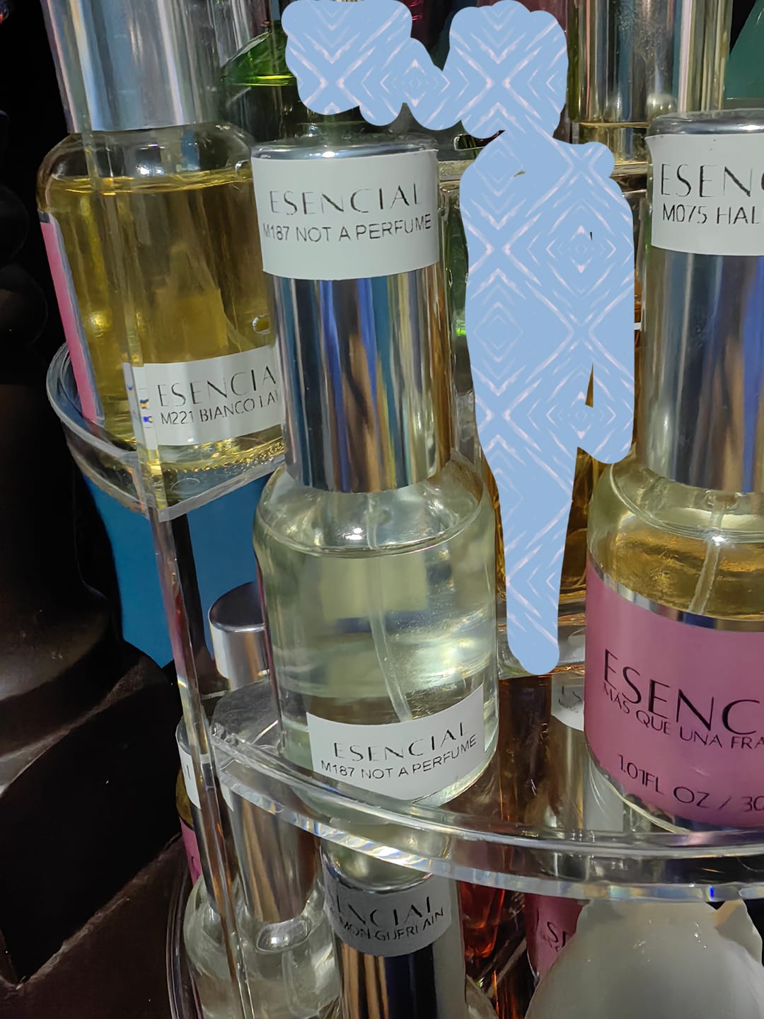 Customer photo review of M187 Inspirado en: Not A Perfume - Juliette Has A Gun