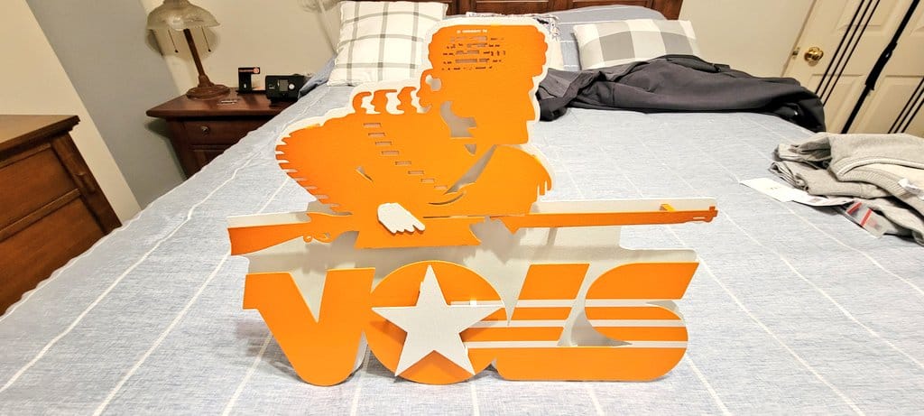 Customer photo review of Tennessee Volunteers  VOLS 1983 VAULT "Davy Crockett- Rifleman"  3D Vintage Metal Wall Art