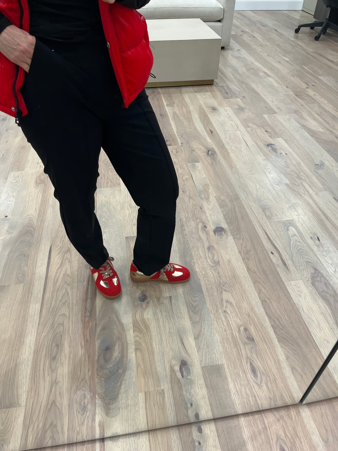 Customer photo review of Delta Red
