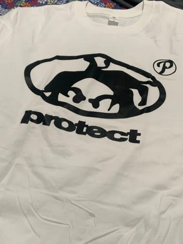 Customer photo review of Vencae™ TEE - PROTECT