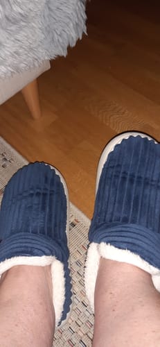 Customer photo review of Pantoletti - Plüschli // Plüsch-Hausschuh