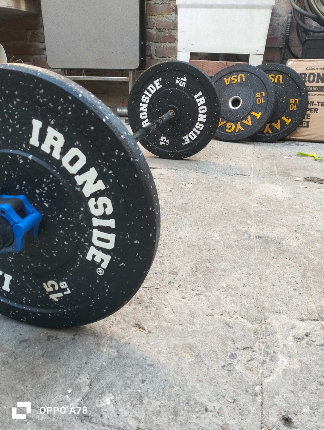 Customer photo review of Discos Olímpicos Bumper Hi-Temp IRONSIDE (LB)