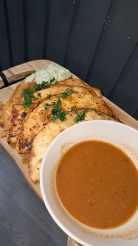 Fotorecensie van een klant over Birria Bomb