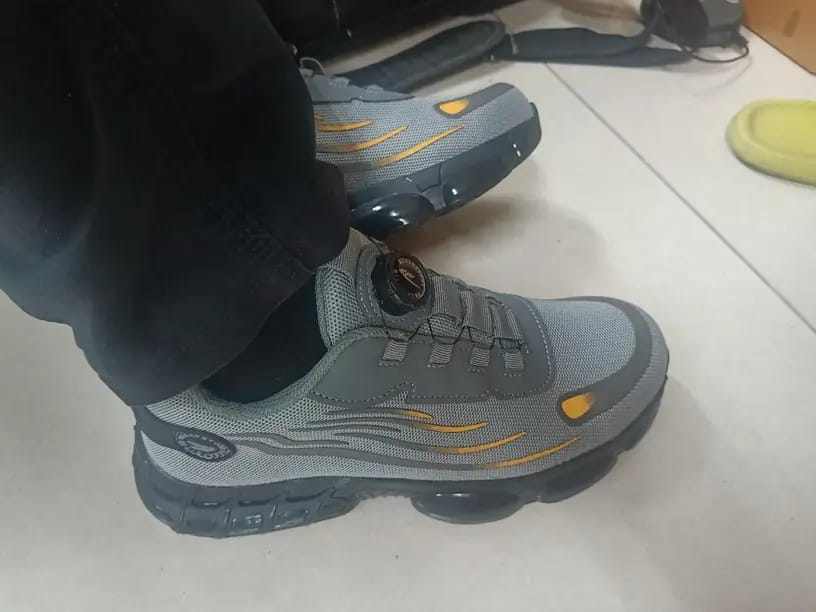Customer photo review of Axon - Healthy & Protective Steel Toe Sneakers