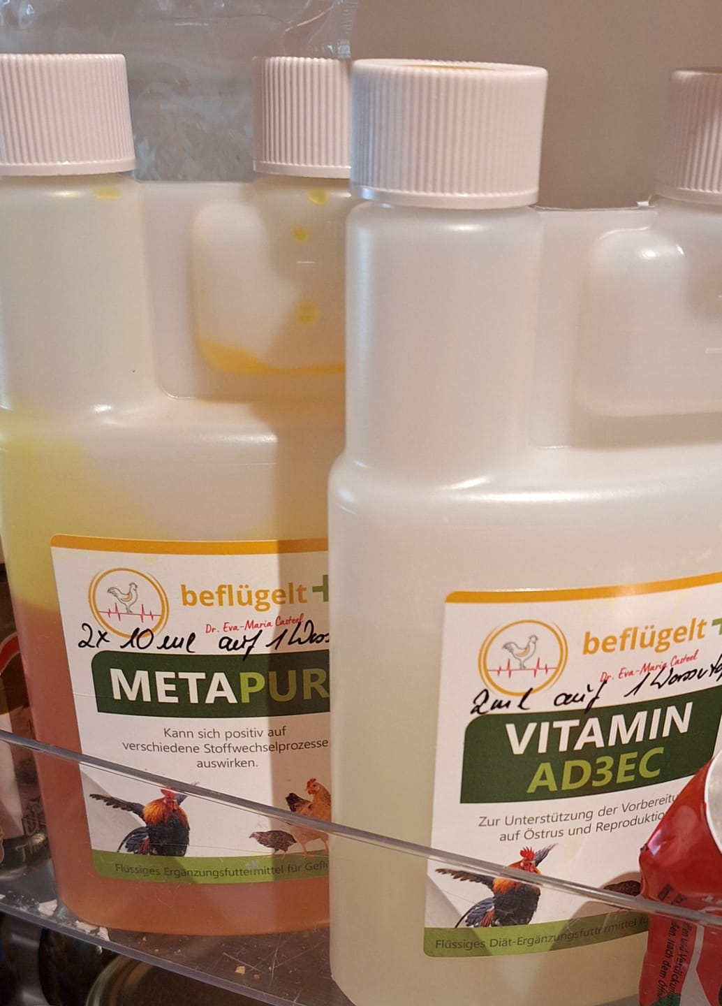 Customer photo review of Vitamin AD3EC für Hühner während der Legetätigkeit, des Wachstums und der Regeneration
