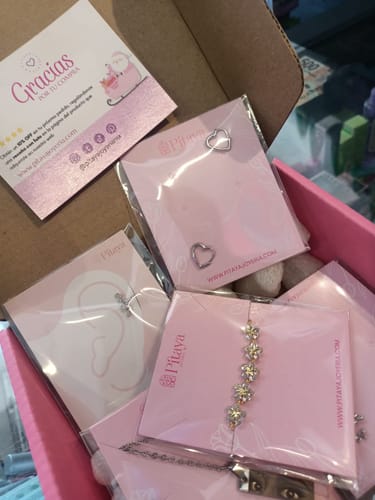 Customer photo review of Arracadas Corazón Shine Plata925