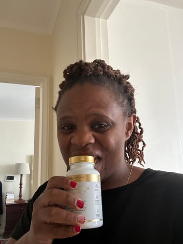 Customer photo review of Luminous Skin Glow With Collagen