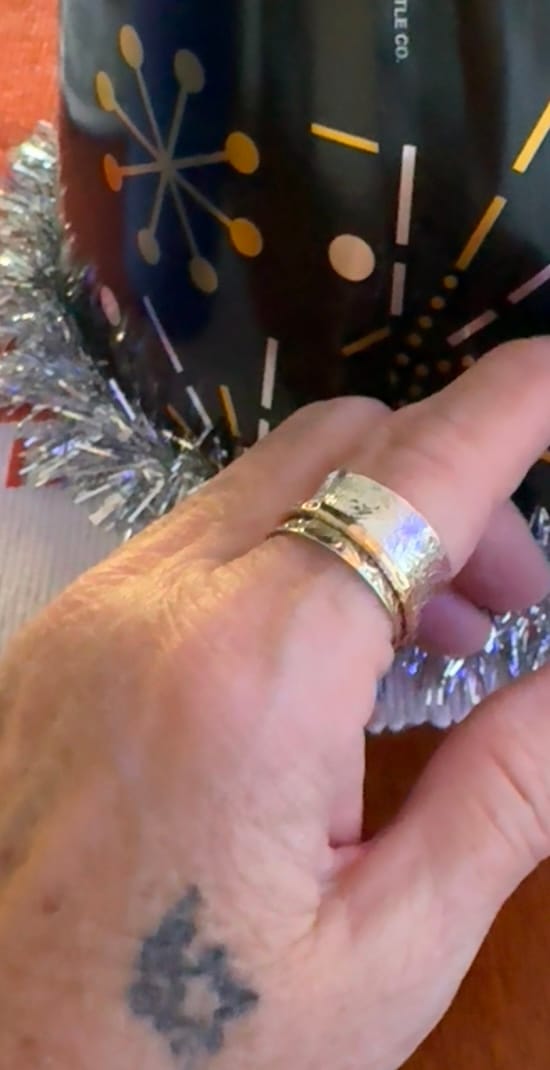 Customer photo review of Two Tone Silver Spinner Ring