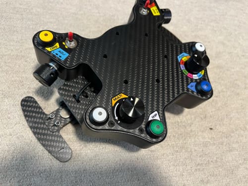 Customer photo review of Simsonn Racing Simulator Carbon Fiber and Aluminum Steering Wheel Hub