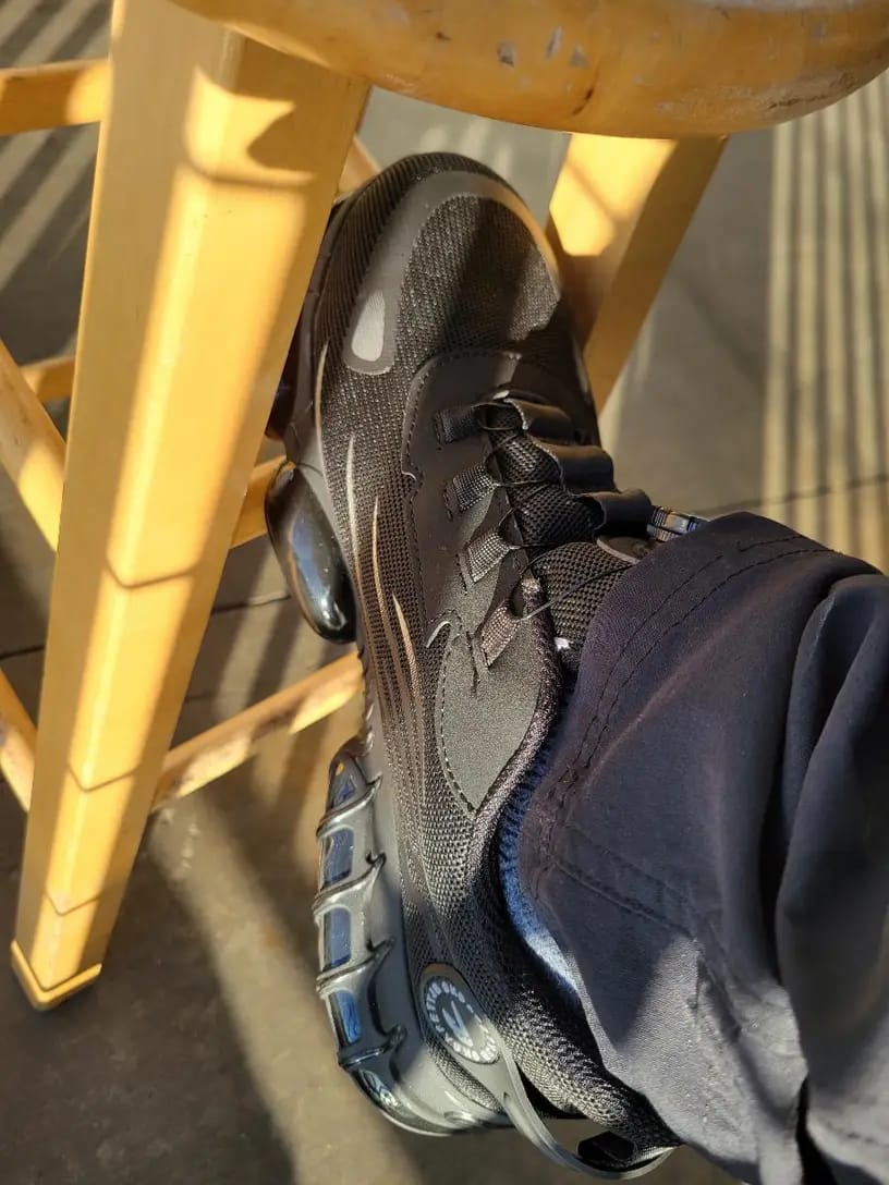 Customer photo review of Axon - Healthy & Protective Steel Toe Sneakers