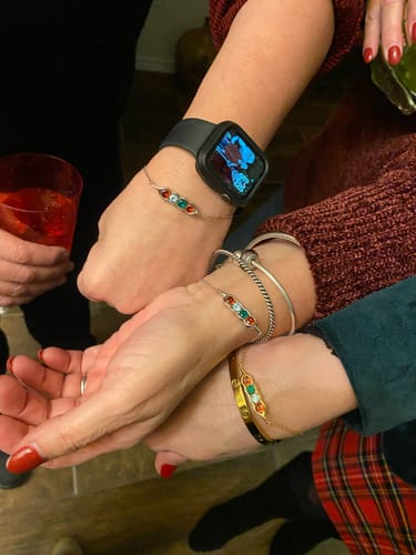 Customer photo review of Peas in a Pod 2-6 Birthstone Pea Pod Bracelet