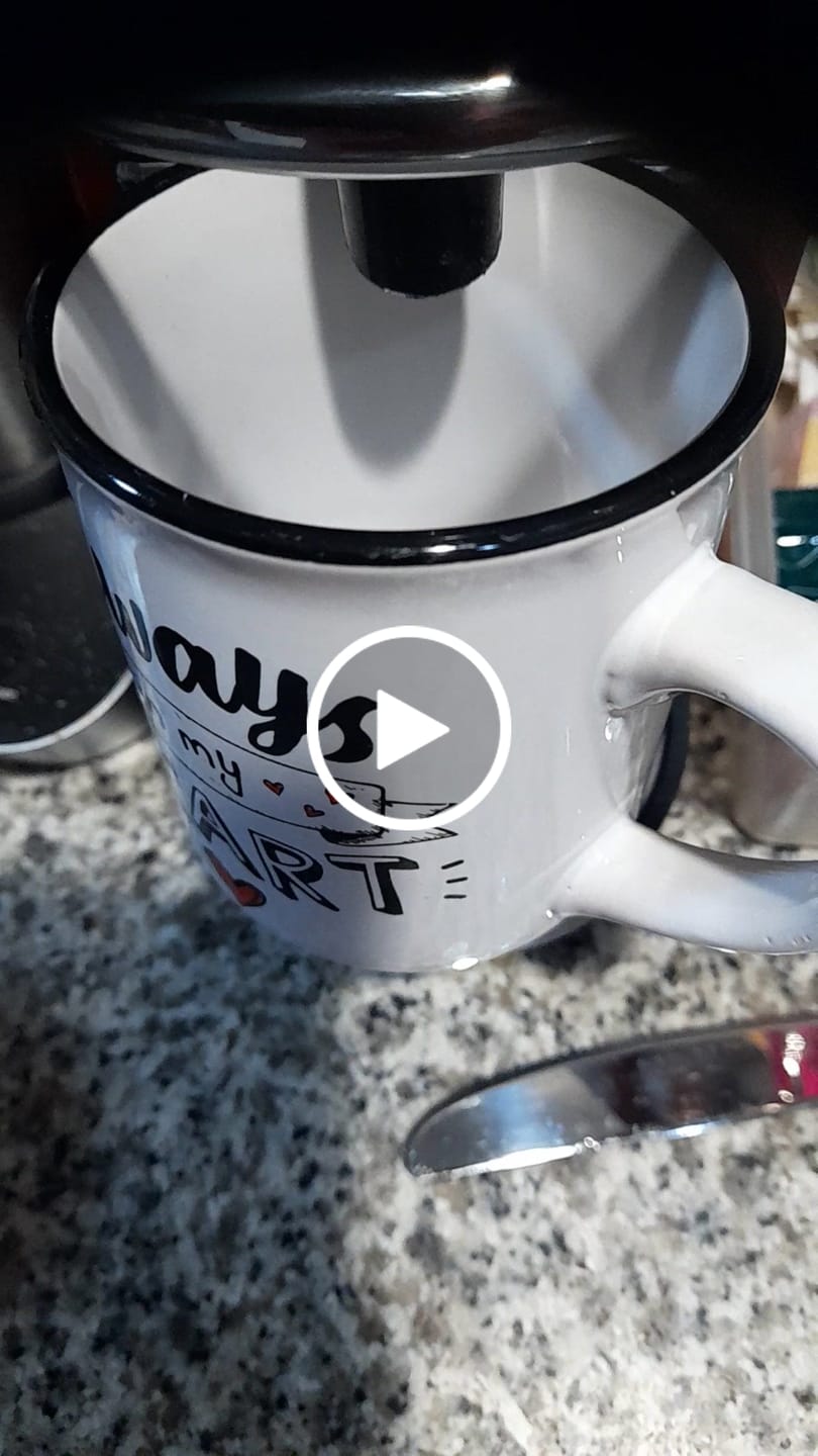 Customer video review of Lollo Caffè Box 100 Capsule Compatibili Macchine NESPRESSO, Miscela CLASSICO