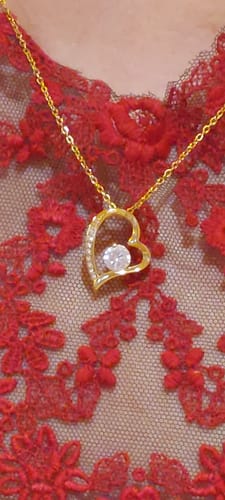 Customer photo review of Collier Amour Éternel - À la femme de ma vie - N'oublie jamais...