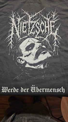 Customer photo review of Nietzsche Übermensch