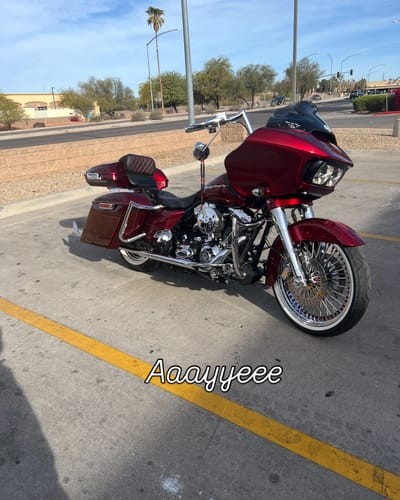 Customer photo review of HR3 Velocity Red Sunglo 2016S 5.5" Razor Style Tour Pack Luggage For 14-24 Harley Touring