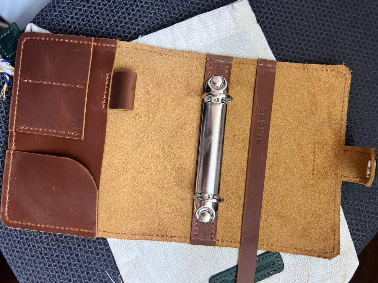 Customer photo review of Binder Cover Notique