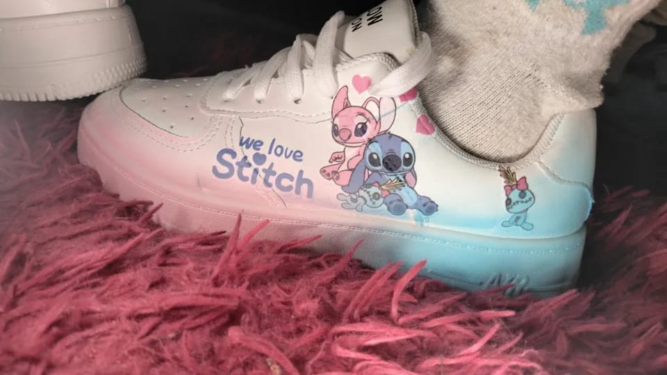 Customer photo review of Chaussures Stitch Décontractées