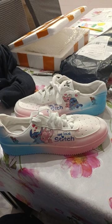 Customer photo review of Chaussures Stitch Décontractées
