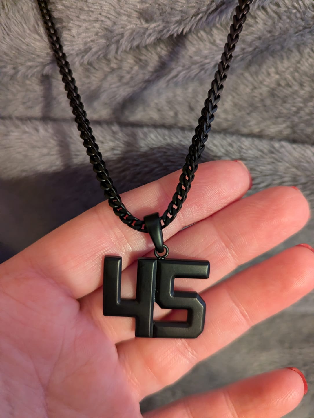 Customer photo review of Franco Chain (Matte Black)