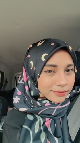 Customer photo review of Berangan Square (Black)