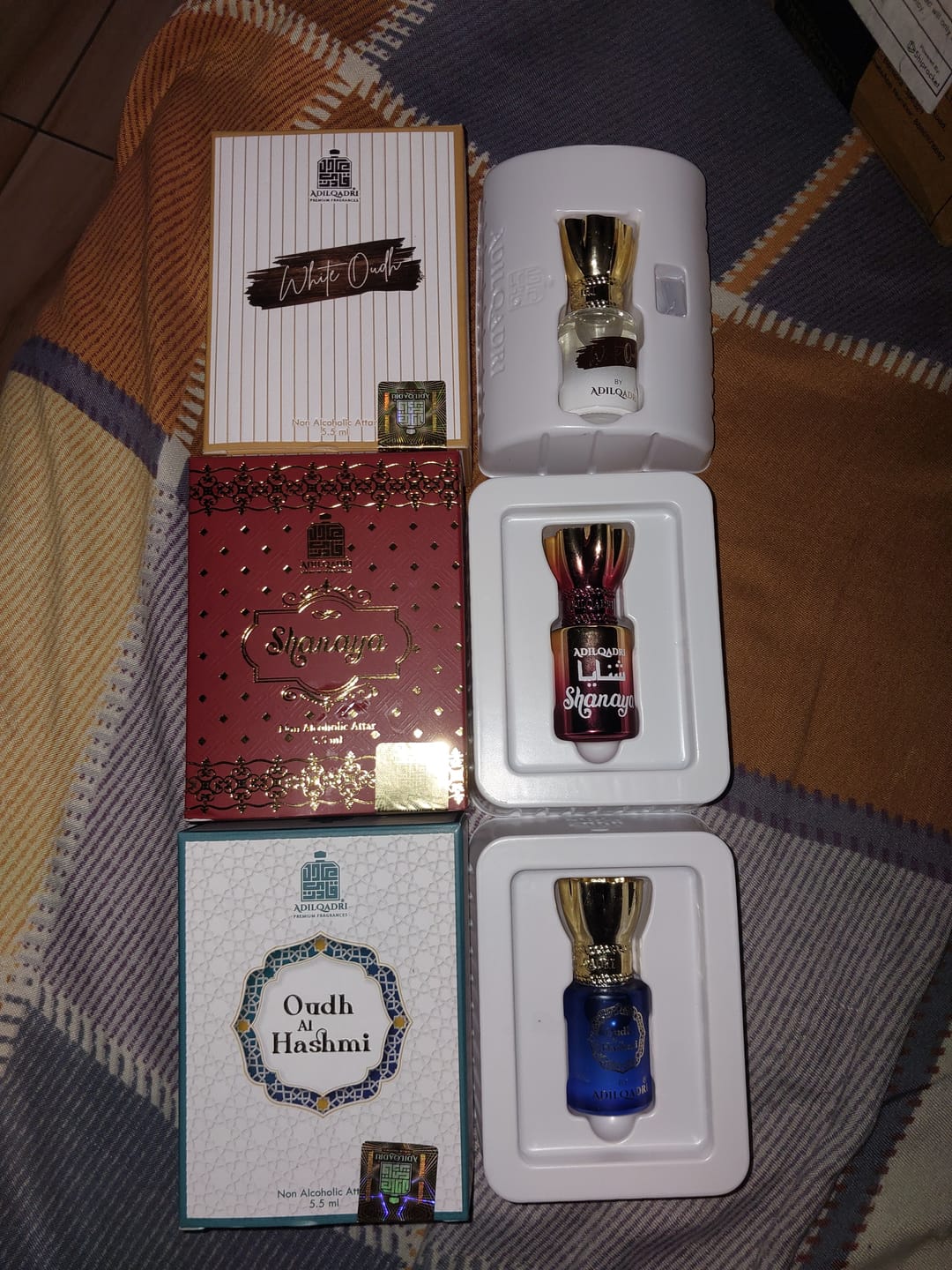 Customer photo review of 3 Pcs Attar Set Shanaya, White Oudh And Oudh Al Hashmi 5.5 Ml Each