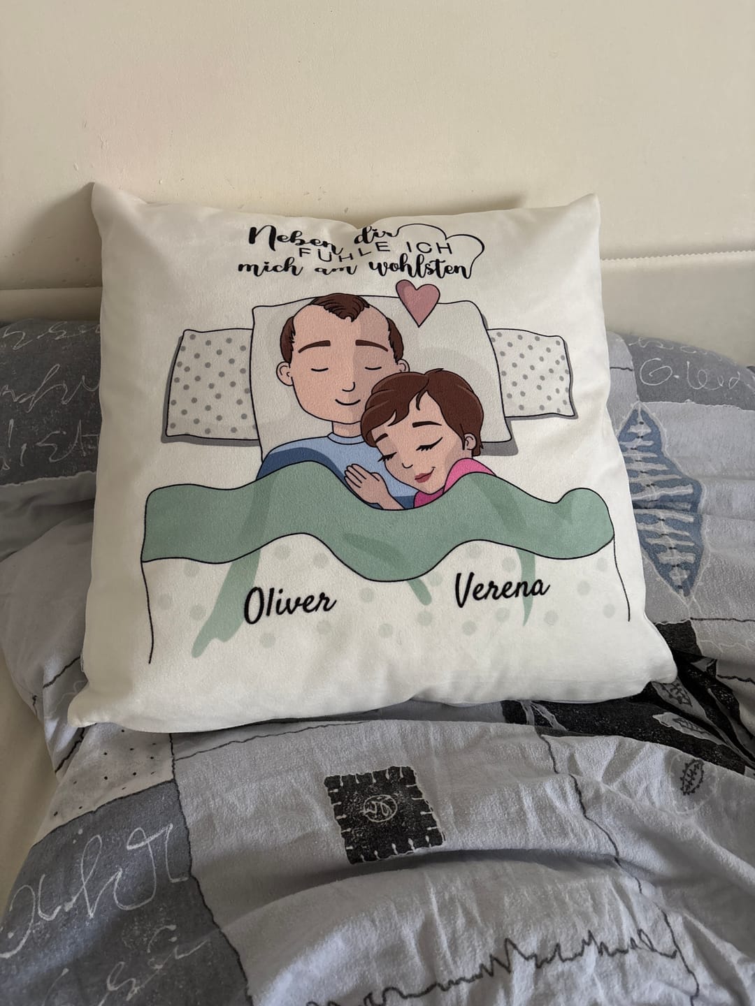 Customer photo review of Schlafmützen - Personalisiertes Kissen
