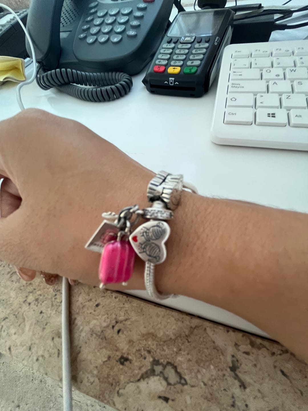 Customer photo review of Charm Viaje al Mundo