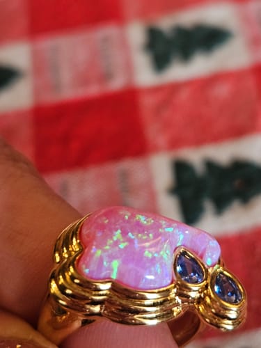 Customer photo review of Cry Me a River Pink Opal
