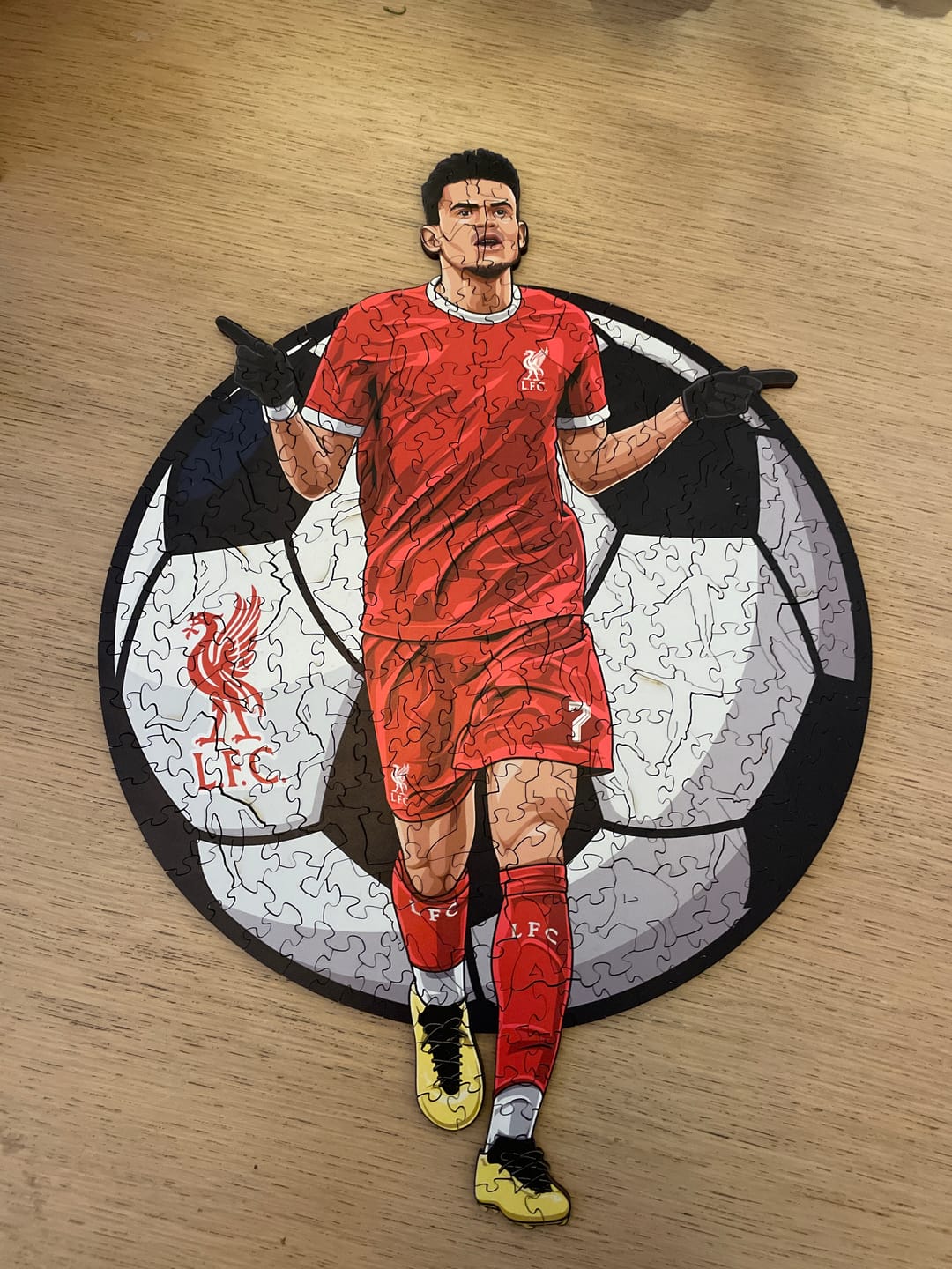 Customer photo review of Luis Díaz - Wooden Puzzle