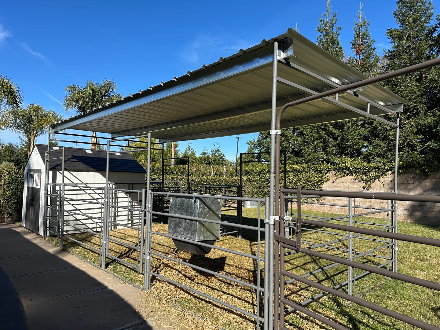 Customer photo review of 25ft - 6" Z Purlins - Galvanized Zee Purlin Truss