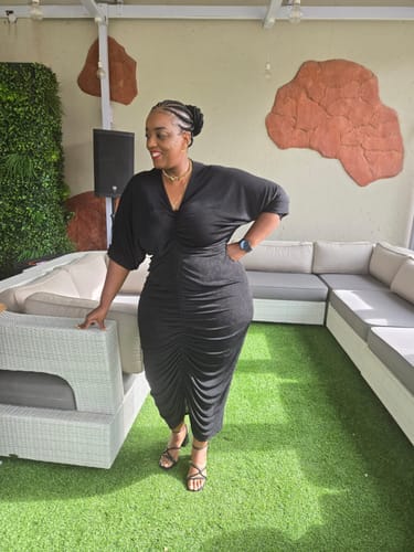 Customer photo review of Gold Era Necklace