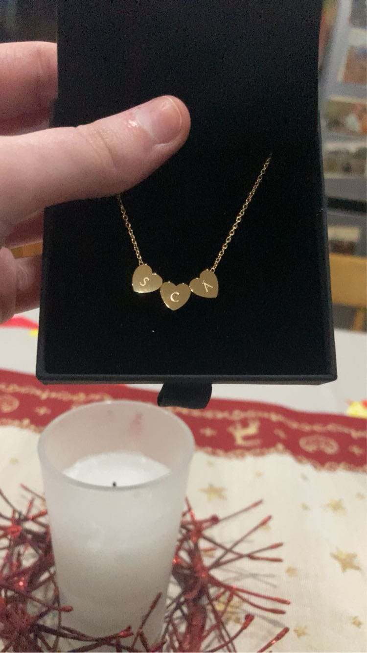 Customer photo review of Amo Heart Triple Bead Necklace in Gold