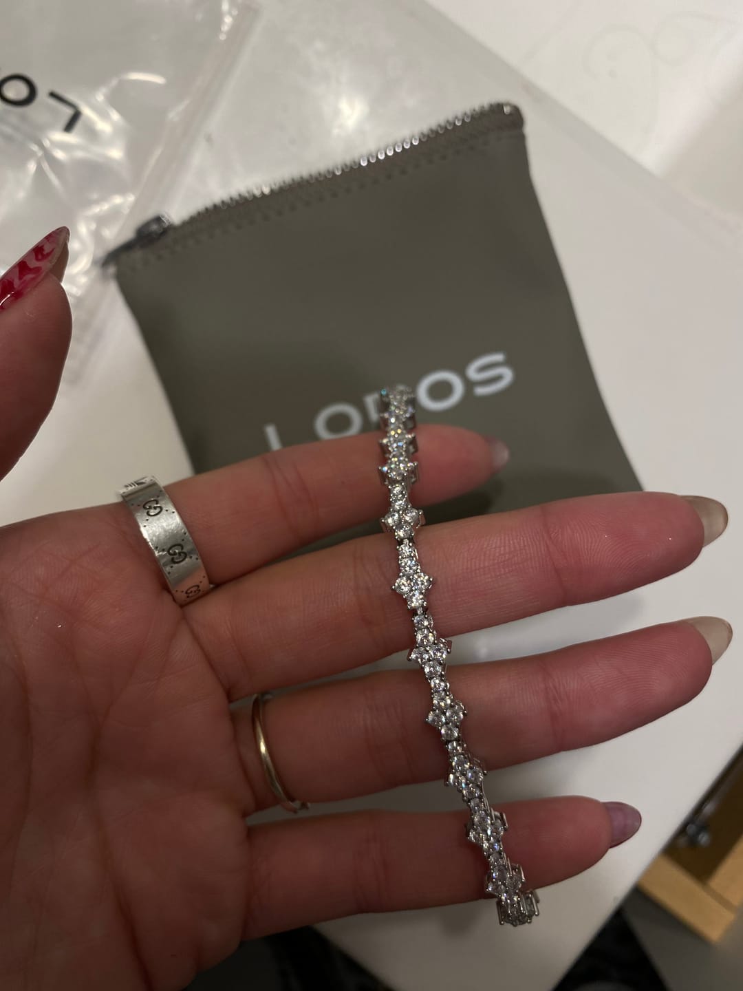 Customer photo review of 3MM HONEYCOMB BRACELET – WHITE GOLD