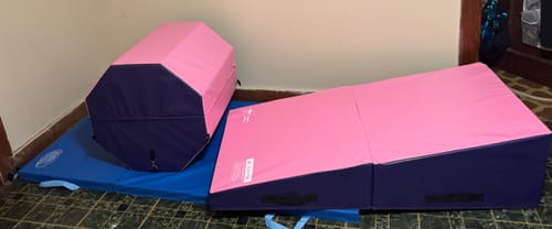 Customer photo review of Gymnastics Tumbling Cheese Wedge Mat (S/M/L)
