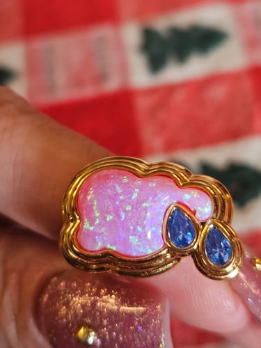 Customer photo review of Cry Me a River Pink Opal