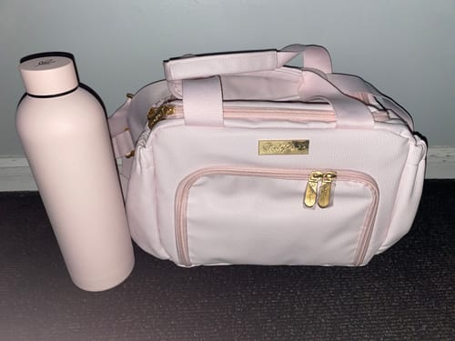 Customer photo review of Refresh + Refuel Duo: Insulated 750ml Bottle and Luxe Lunch Bag - Blush