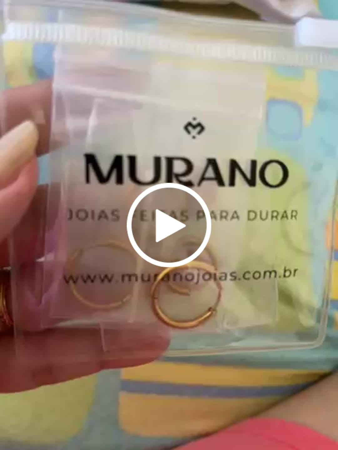 Customer video review of Brinco Trio de Argolas Banhado em Ouro 18K