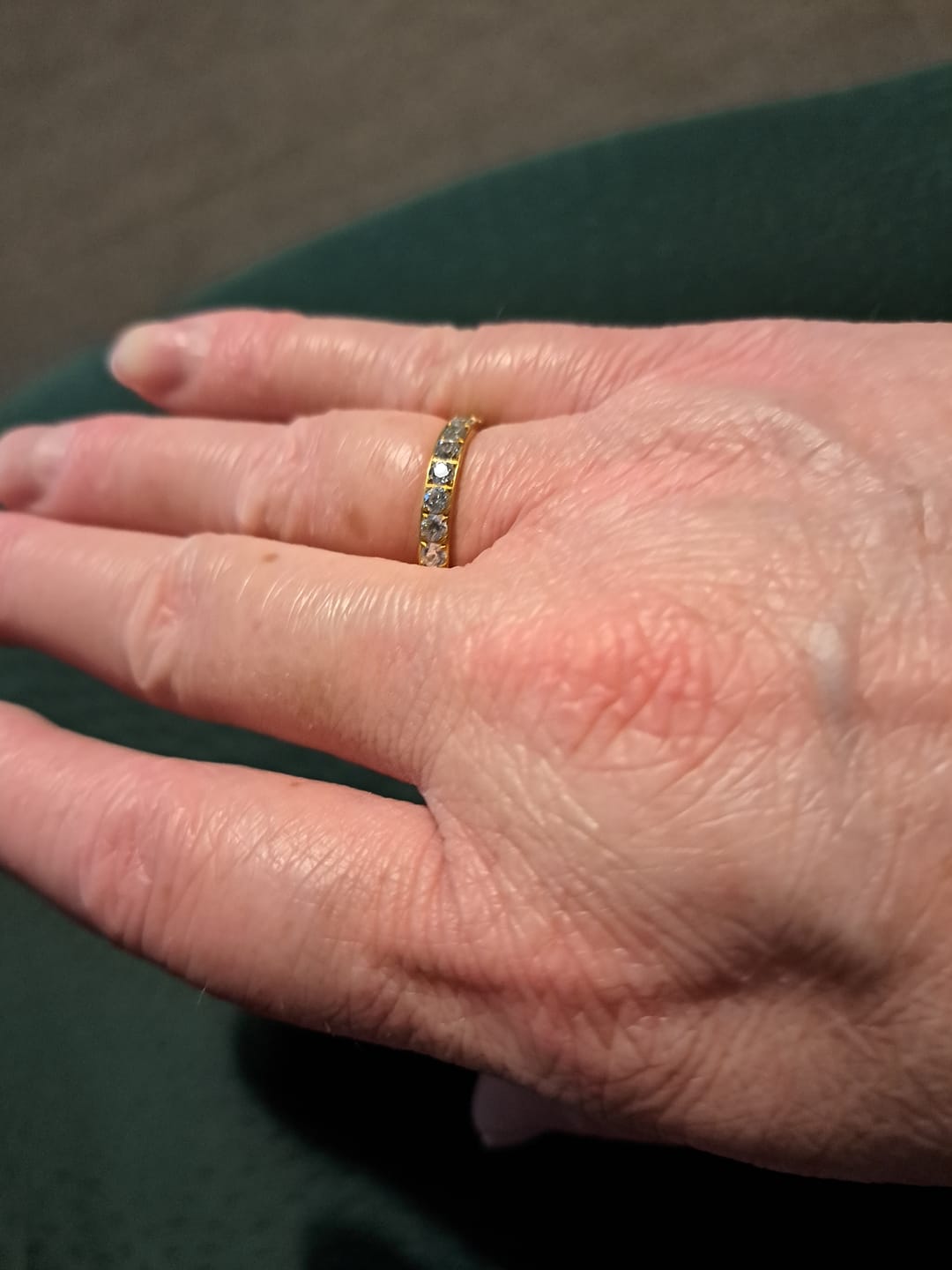 Customer photo review of Gold 3mm Full Glitz Ring