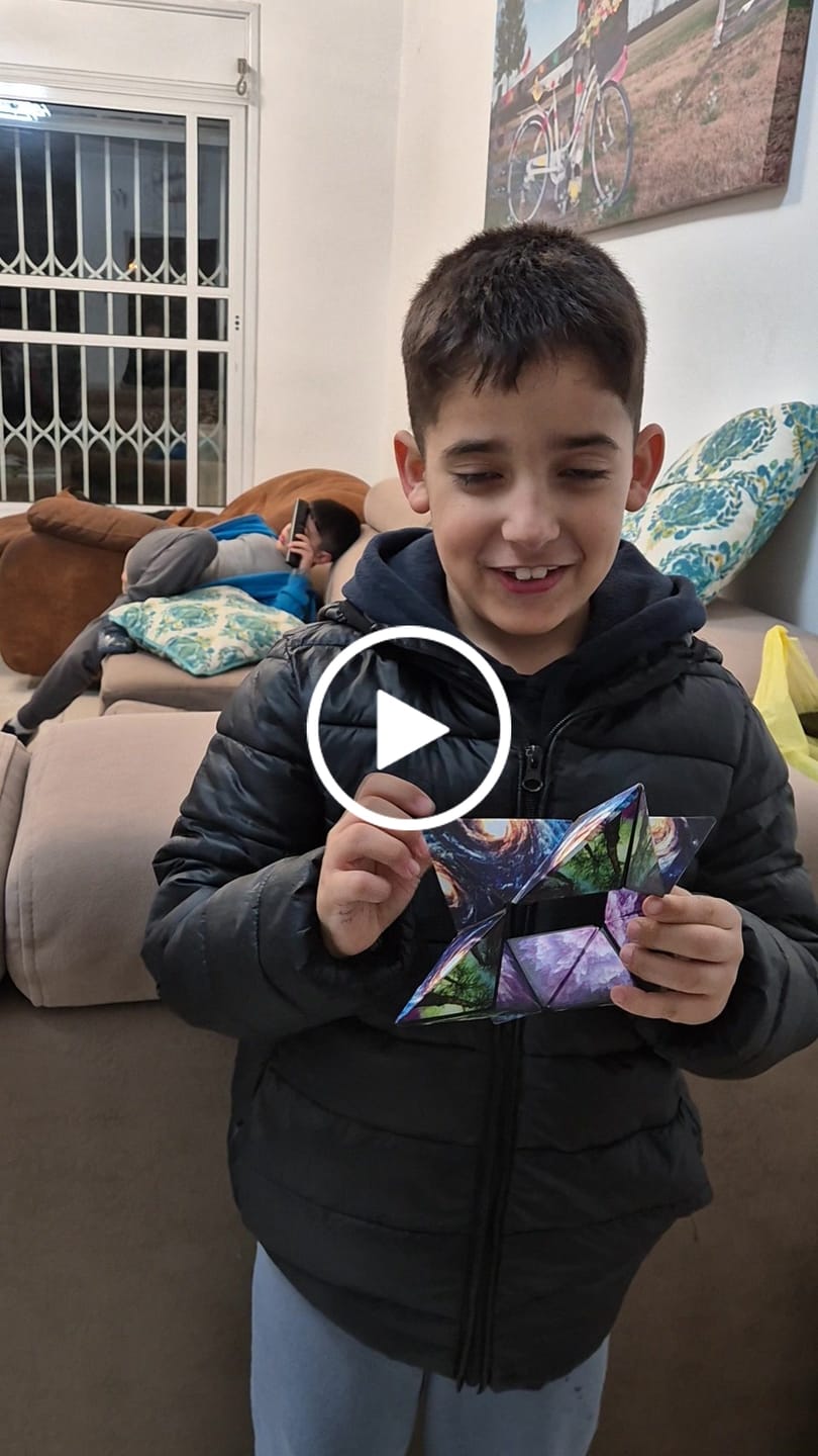 Customer video review of קוביית קשב וריכוז - קוביית הקסם - מודינו