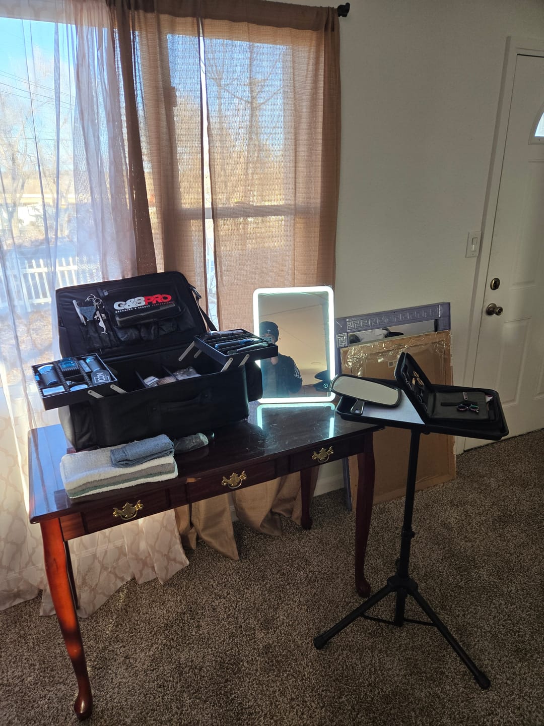 Customer photo review of Rover Roller Duo Mobile Workstation with Extending Tray System – OG Black