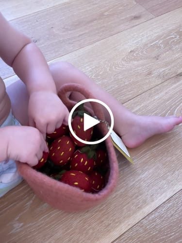 Customer video review of Basket of Strawberries