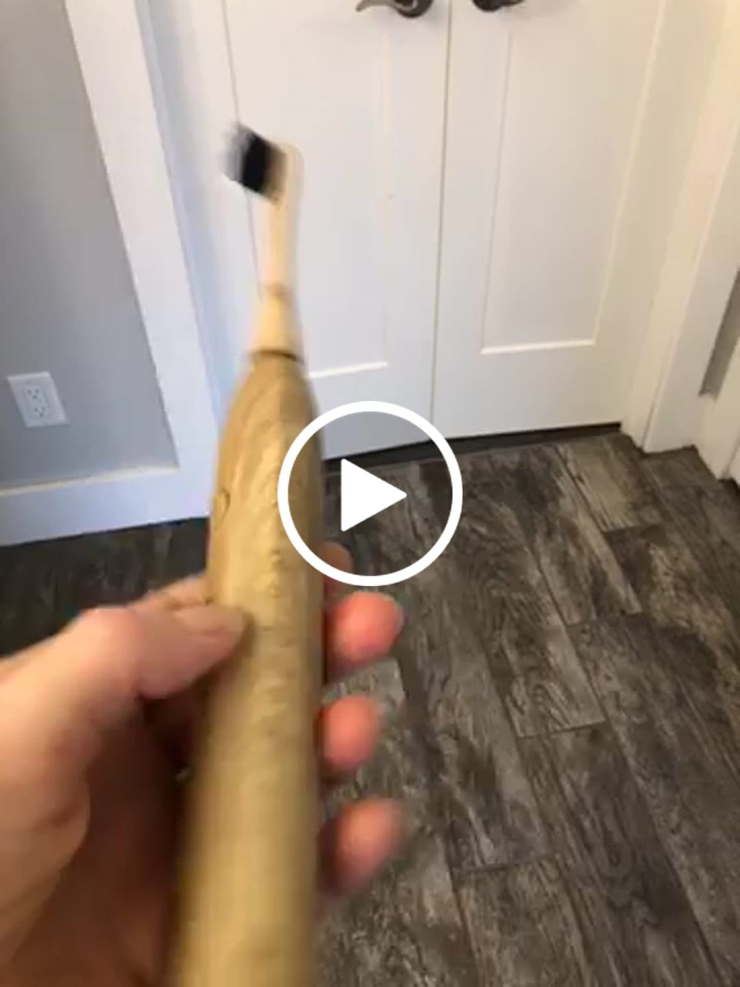 Customer video review of Zen Toothbrush Bamboo Heads (3 units)