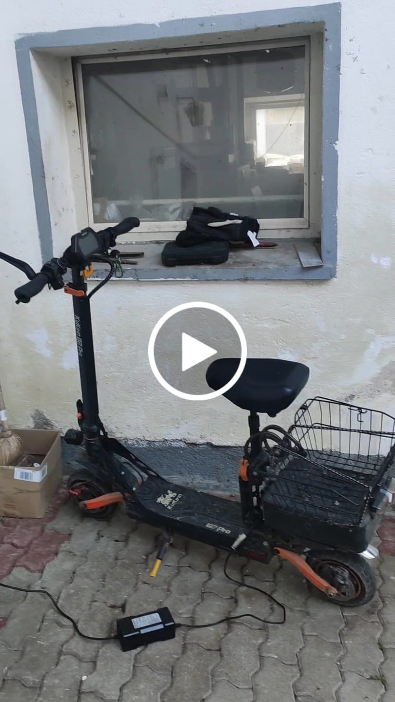 Customer video review of KuKirin G2 Pro Electric Scooter