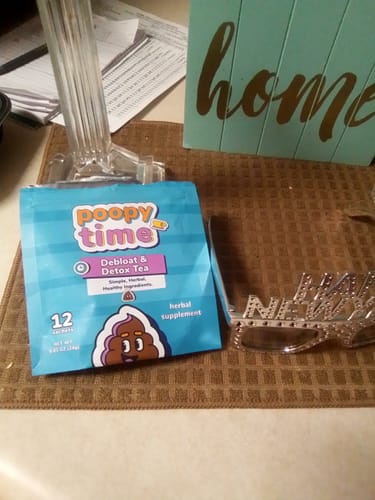 Customer photo review of Poopy Time Debloat & Detox Tea