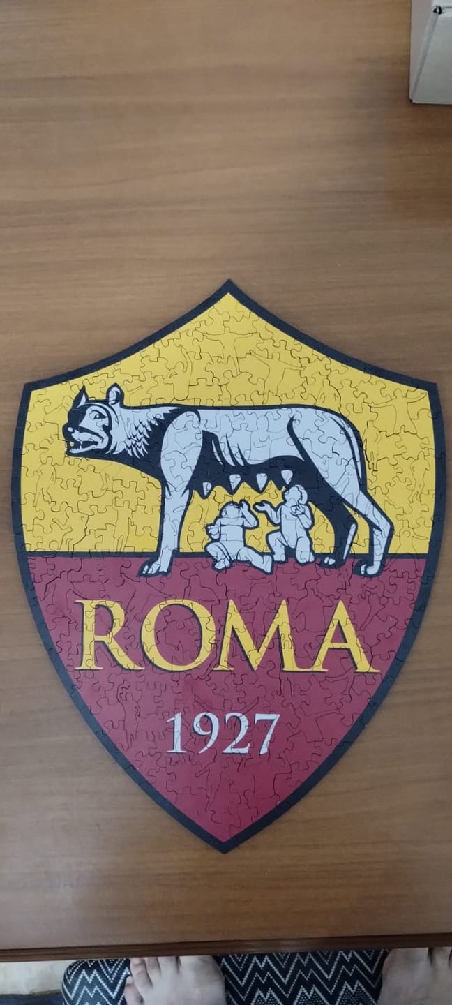 Customer photo review of Logo Roma® - Puzzle di Legno