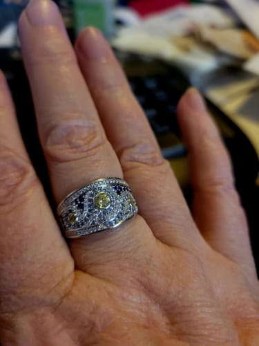 Customer photo review of Famous Paintings "The Starry Night" Inspired Moissanite Engagement Ring