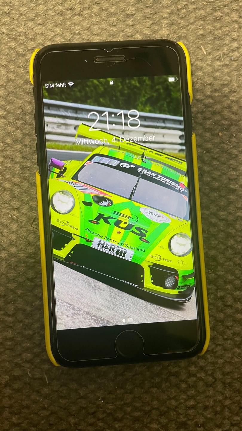Customer photo review of Grello Porsche GT Livery - Individuelle Hardcase Hülle für iPhone